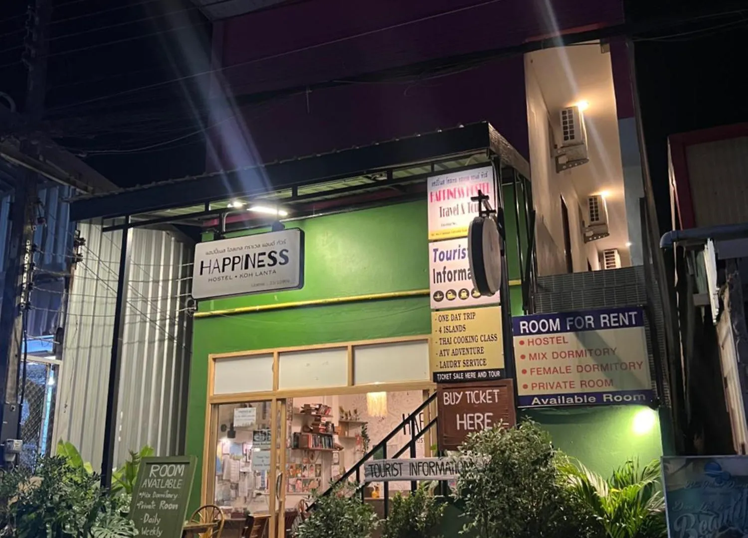 Happiness Hostel Ko Lanta Thajsko